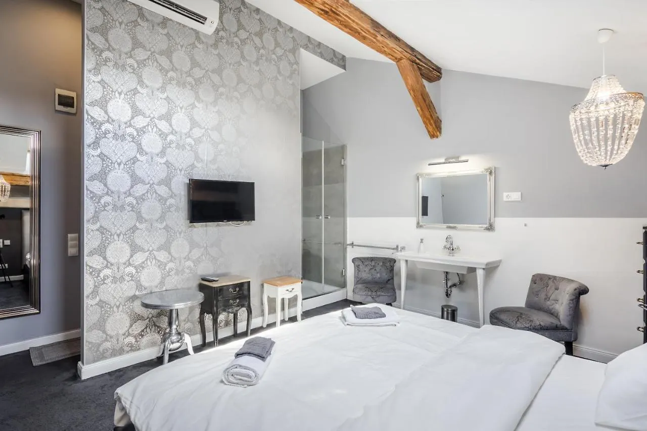 Nador Boutique- Best Location, By Bqa Hotel Budapest