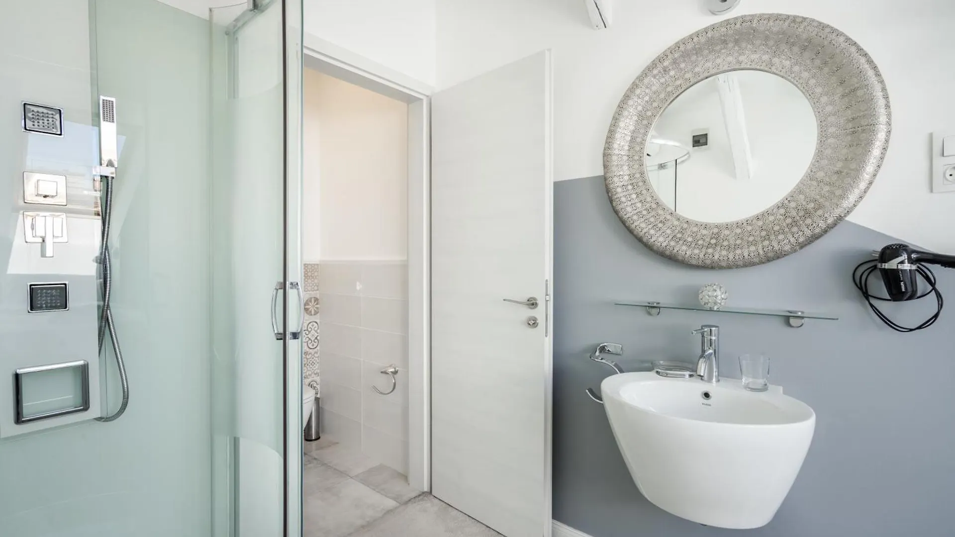 Hotel Nador Boutique- Best Location, By Bqa Budapest Hungary