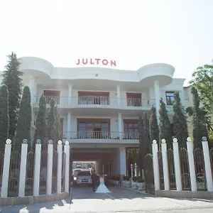 Julton Events Hotel Domje