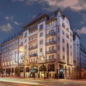 Novotel Centrum Szálloda