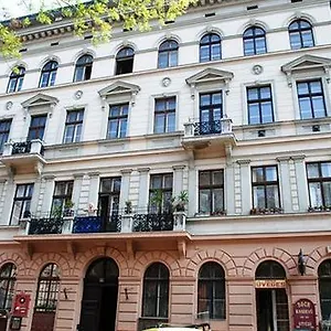 3* Ξενοδοχείο Silver Center